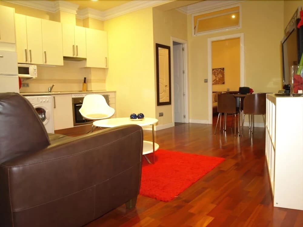 Stylish Apartments in Chueca by Allô Housing - photo 19