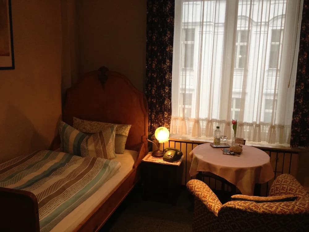 Hotel Pension Columbus - photo 6