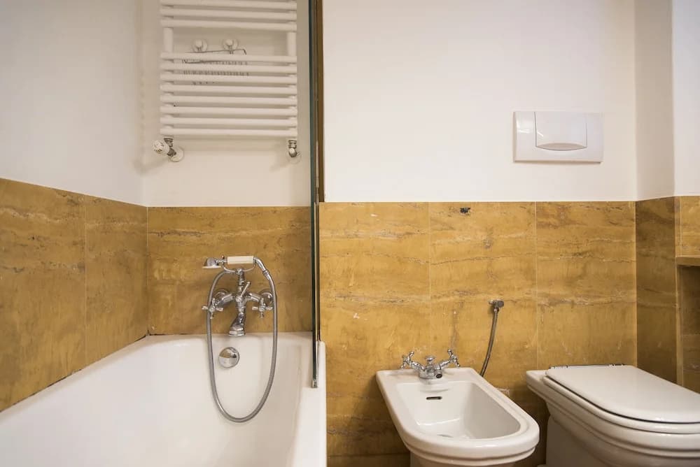 Hidden Retreat near Duomo - photo 9