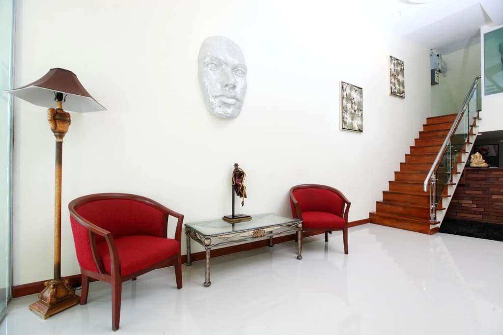 V Check Inn Sukhumvit 22 - photo 16