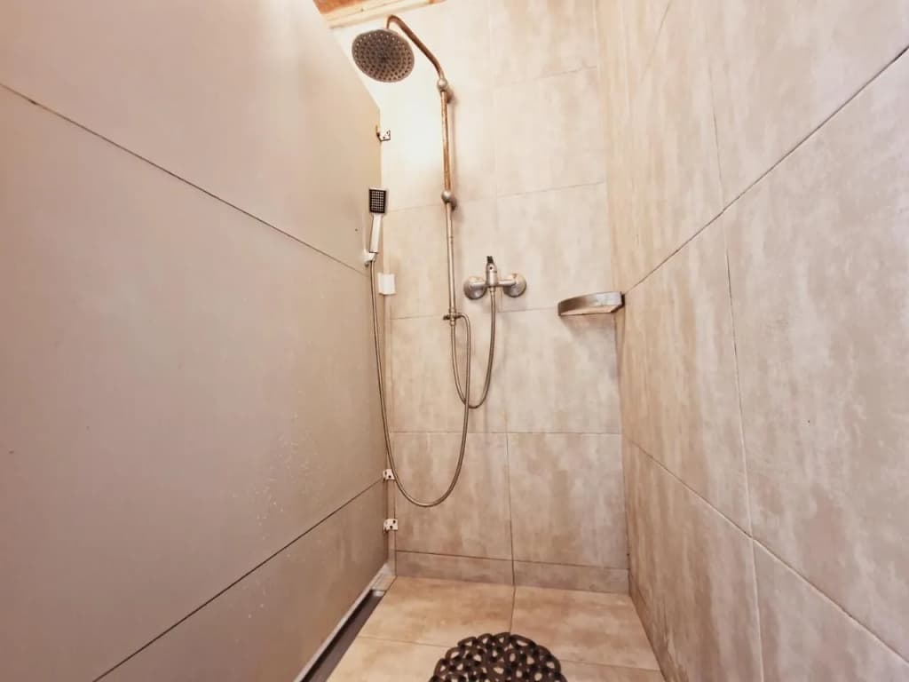 Mini Hostel In Lisbon - photo 8