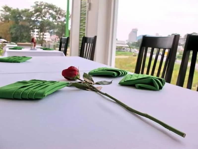 Paradise Beach Resortel - photo 11