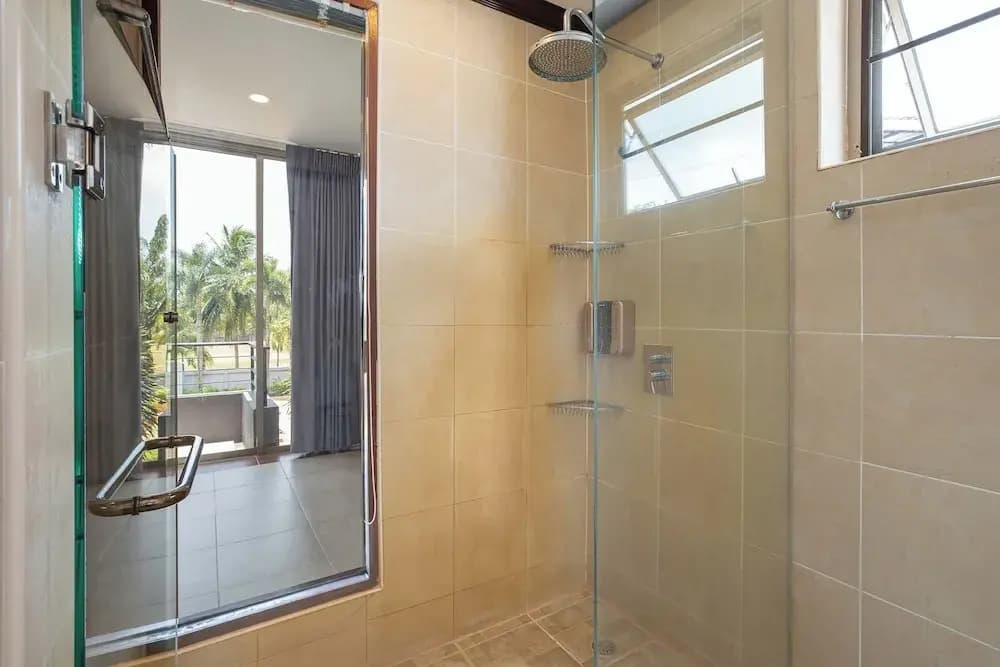 Modern 3BR Pool Access Villa Argent 6 - photo 8