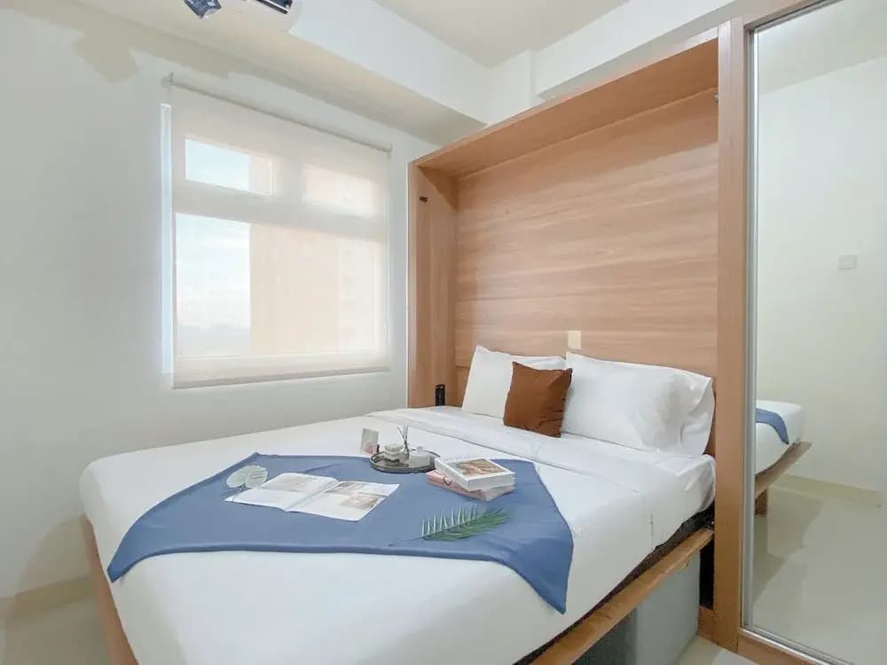 Compact 2Br Apartment Direct Access To Mall At Green Pramuka City - photo 4