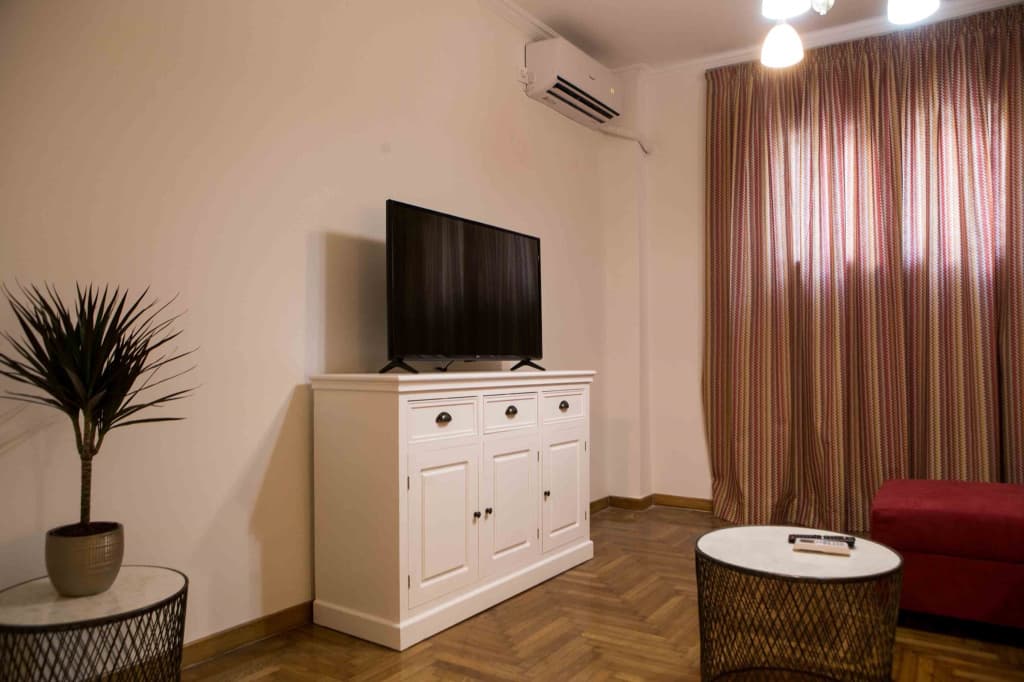 Best House, Kolchidos, Ampelokipoi Metro, Athens - photo 3