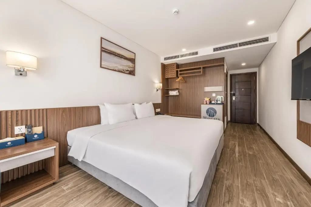 Mangata Beachfront Hotel - photo 12