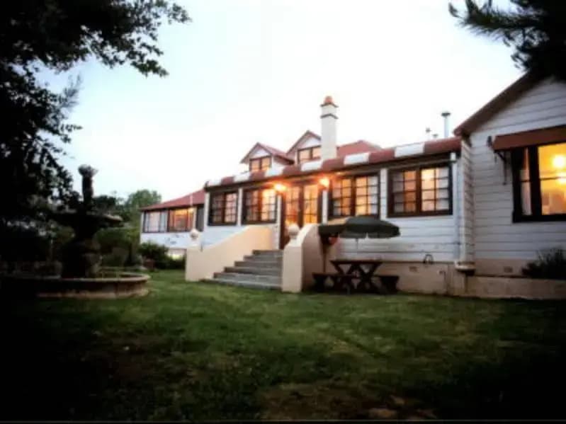Sirens Bed & Breakfast - photo 1