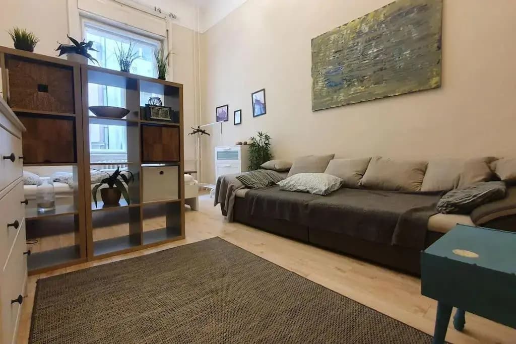 Wesseleny apartment near Synagogue - photo 1