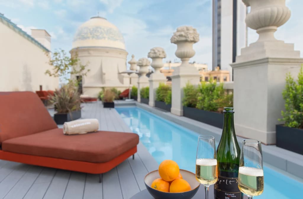 Casagrand Luxury Apartments Barcelona - photo 14