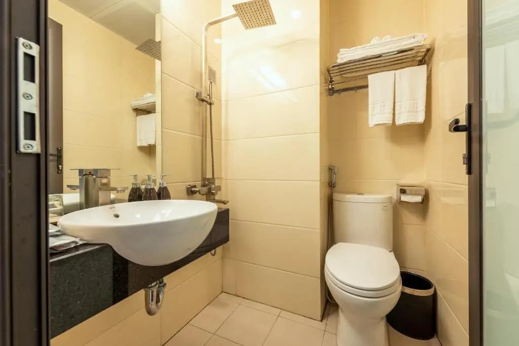 Westlake Tay Ho Hotel - photo 10