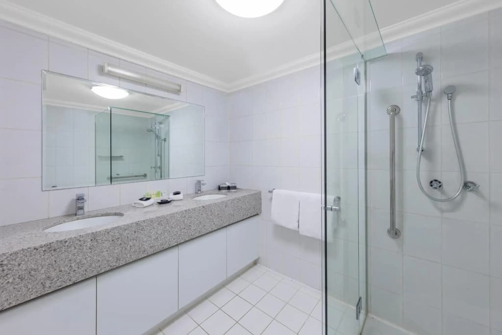 Kimberley Gardens Hotel & Serviced Apartments - photo 8