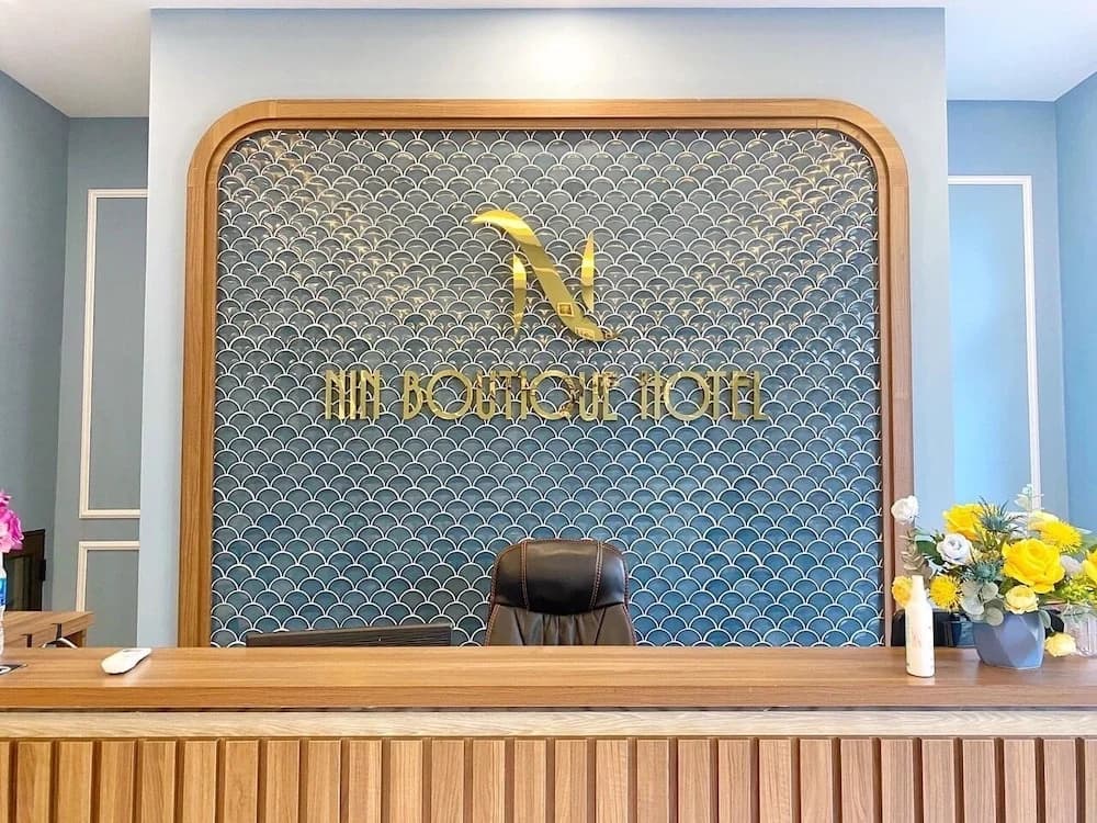 Buu Dien Halong Hotel - photo 2
