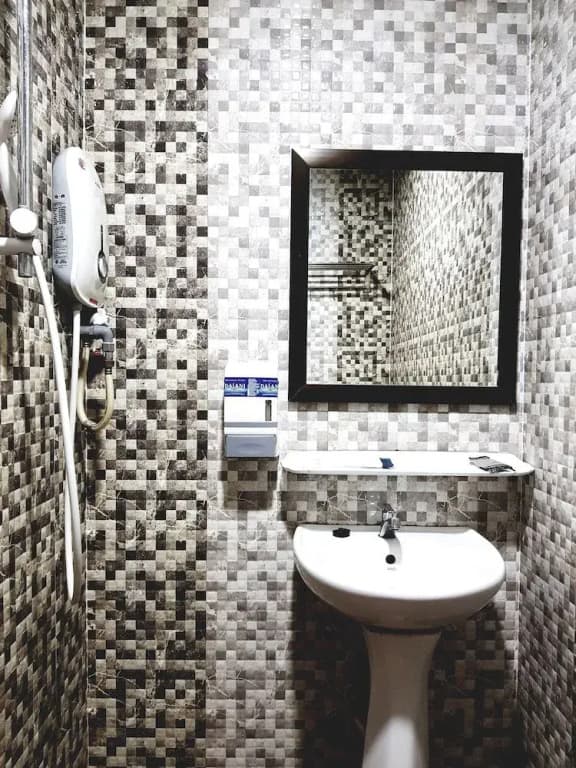 Flyk Hotel - photo 8