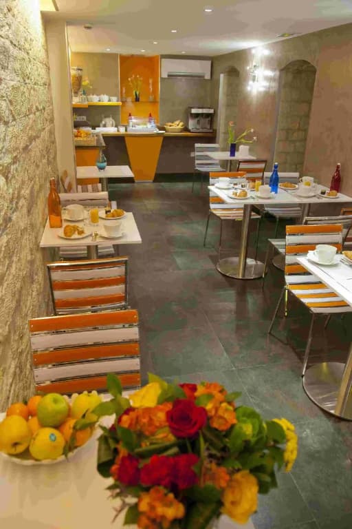 Hotel Lumières Montmartre Paris - photo 14
