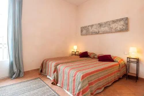 Gaudi Apartment 1 - photo 6