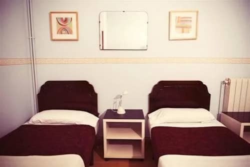 Hostal Central - photo 3