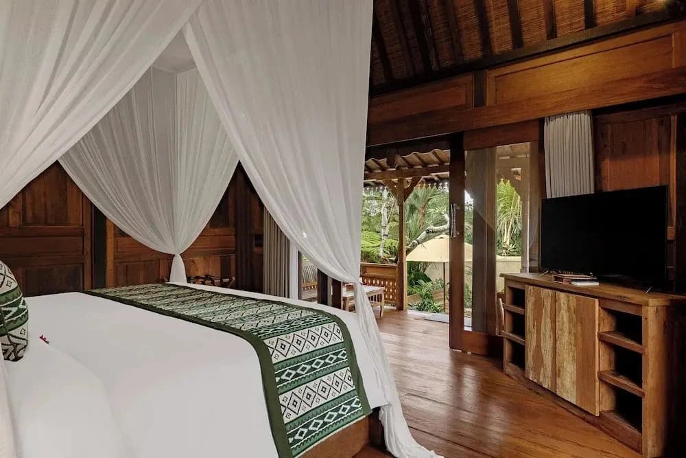 Hidden Saren Villa Ubud - photo 5