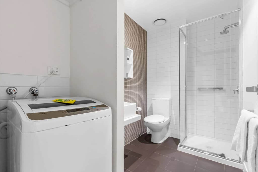 Comfort Apartments on Elizabeth - photo 10