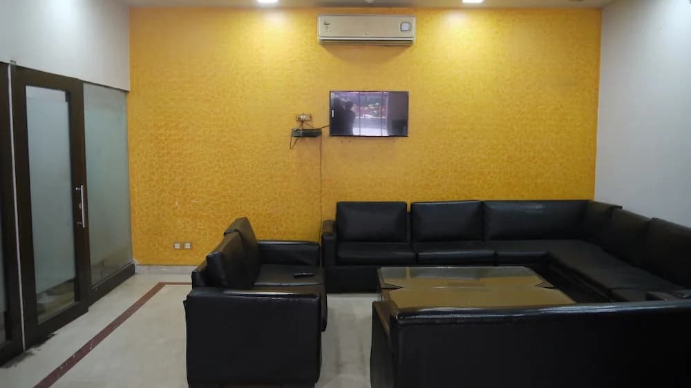 Hotel Durga Deluxe - photo 11