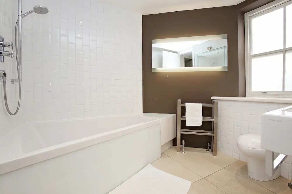Trafalgar Square - Piccadilly Circus Apt - photo 7