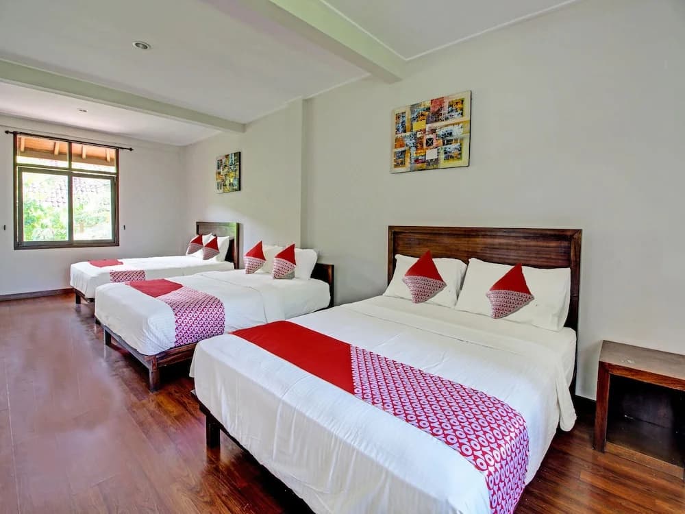 OYO 91300 Sunny Side Villa - photo 7