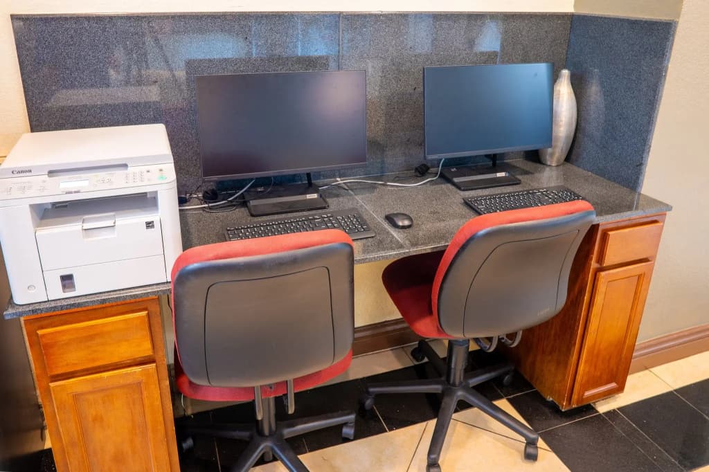 Holiday Inn Orlando East - UCF Area by IHG - photo 36