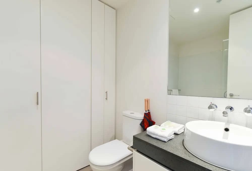 StayCentral - Spacious Seaviews - photo 8
