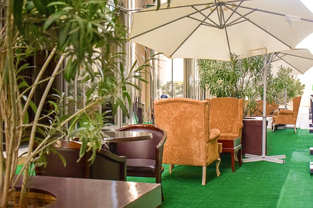 Sapphire Plaza Hotel - photo 19