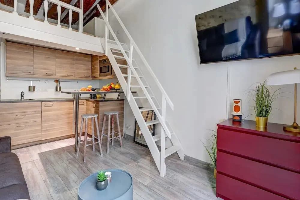 Charming Le Marais Mezzanine Studio - photo 10