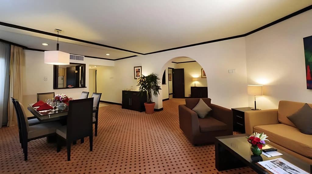 Hotel Borobudur Jakarta - photo 41