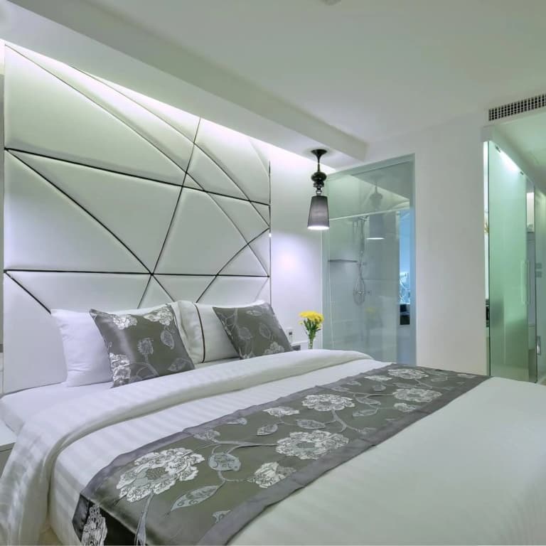 Sukhumvit Suites Hotel - photo 35