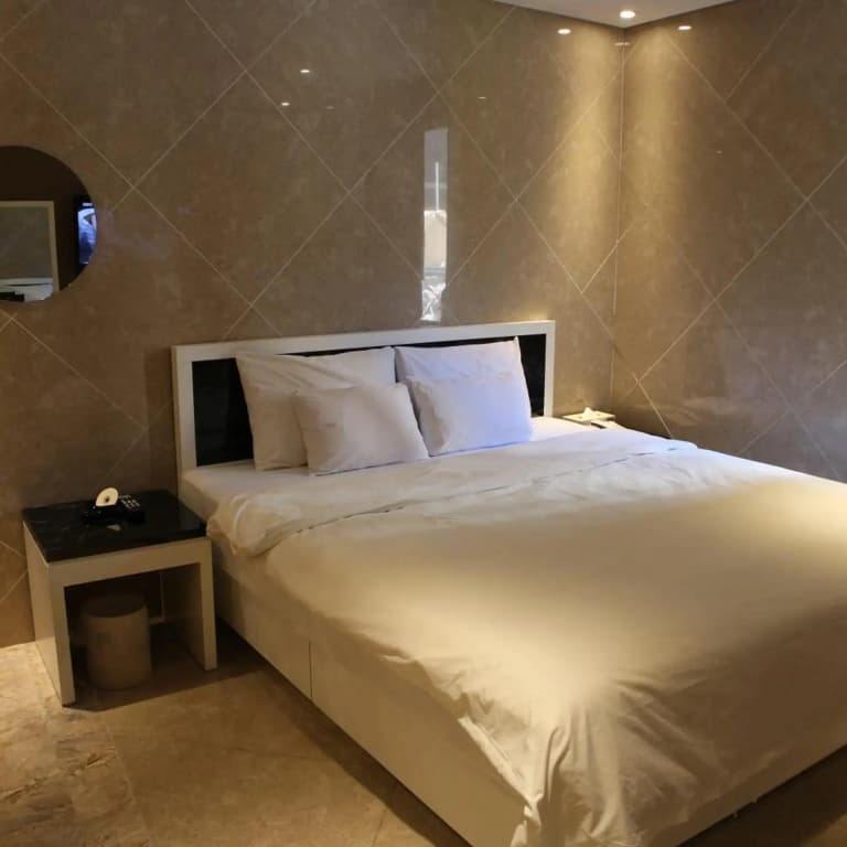 Hotel Cullinan Jongno - photo 40