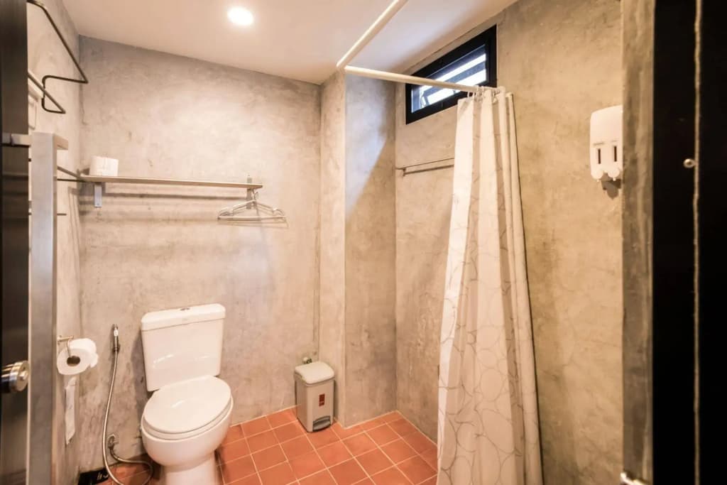 Plubpla Hostel - photo 8