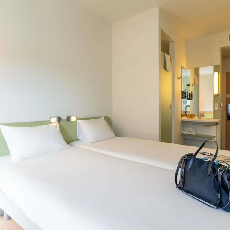 Ibis Budget Madrid Vallecas - photo 36