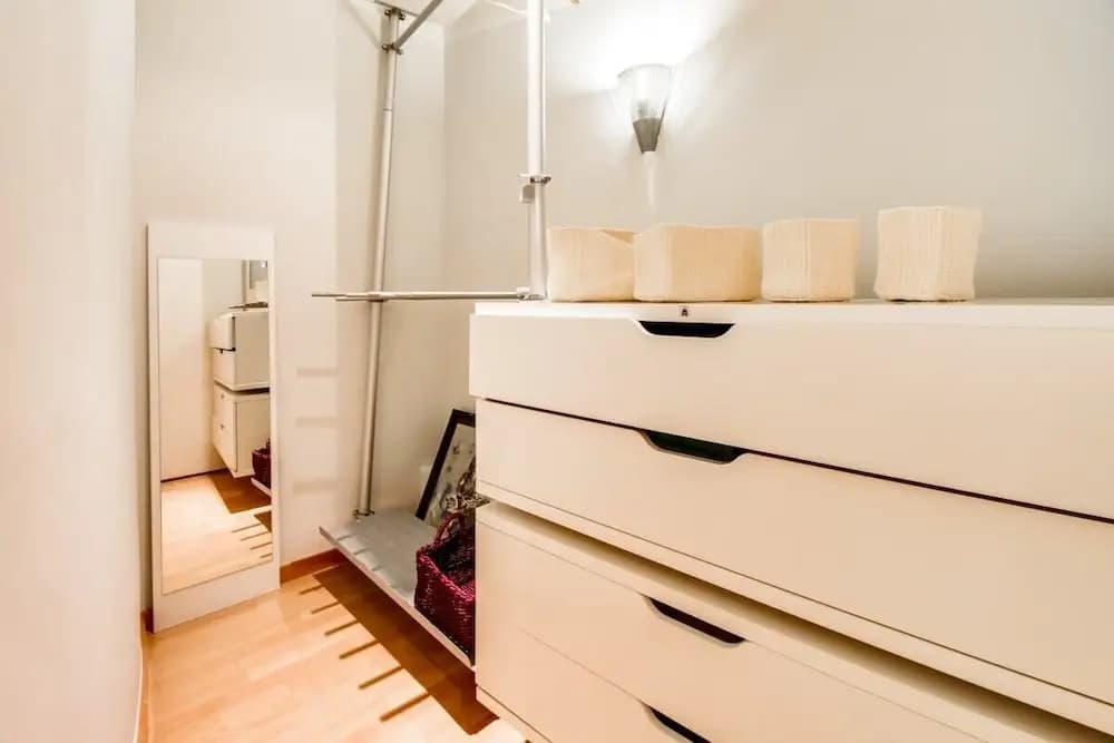 Cosy Comfortable 1 bed With Terrace in Eixample - photo 4