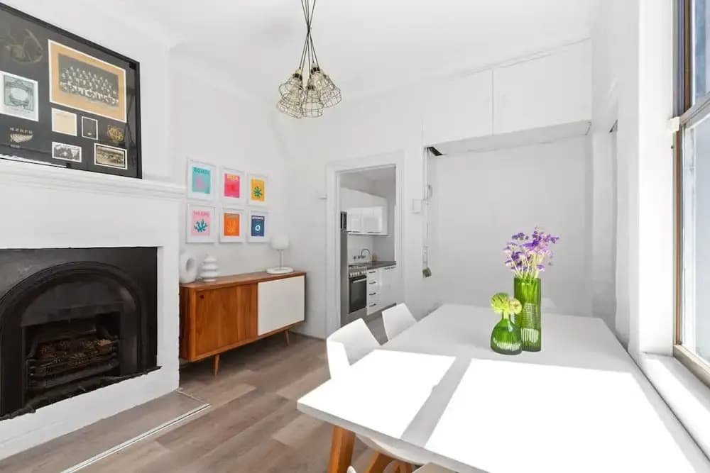 Peaceful 2 Bedroom With Private Backyard and BBQ - photo 7