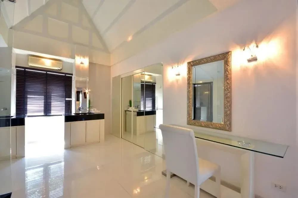 Luxury 5 Stars Beach Villa 6 Beds - photo 10