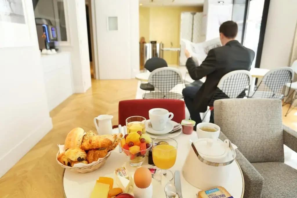 Nouvel Hotel Eiffel - photo 31