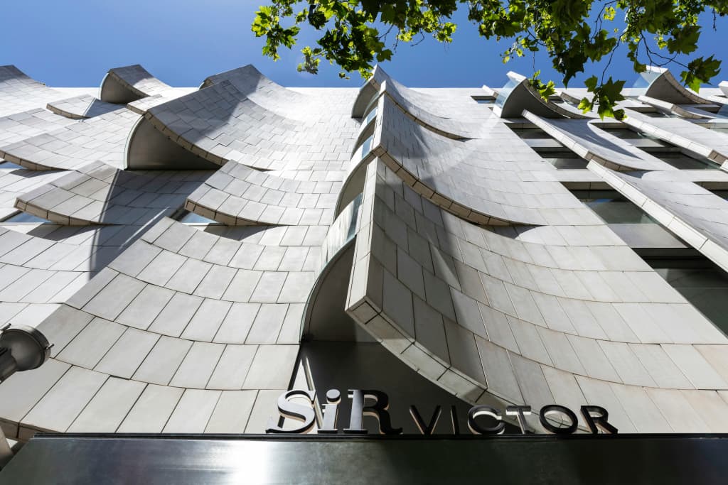 Sir Victor Hotel - photo 1