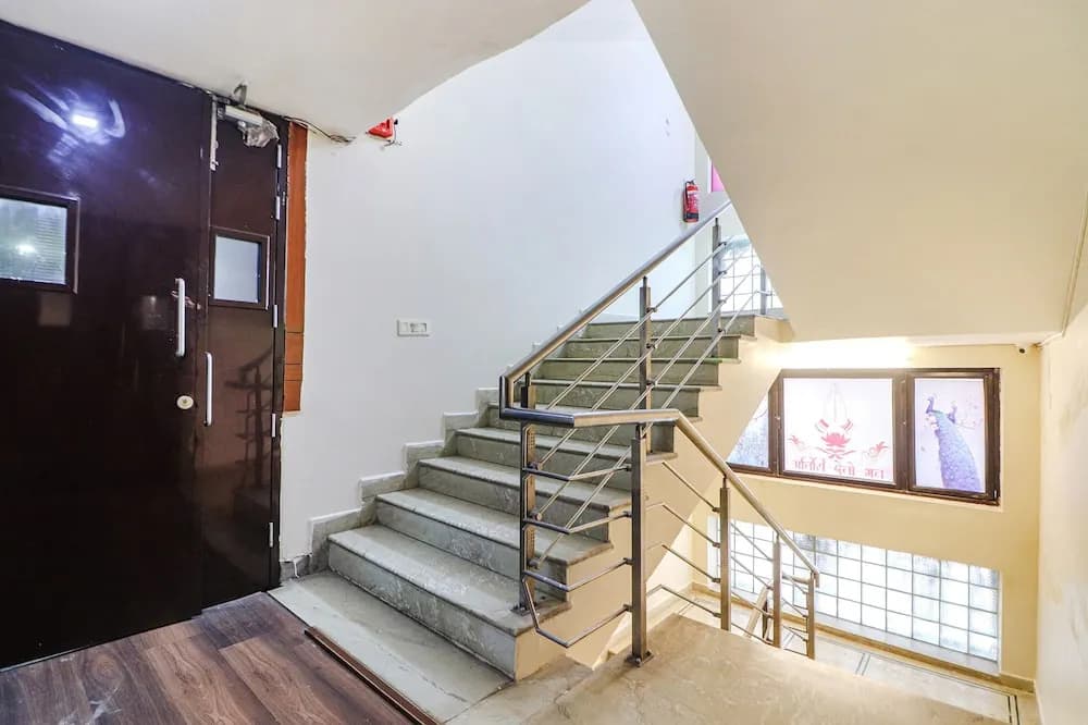 Fabhotel Dwarka Suites - photo 12
