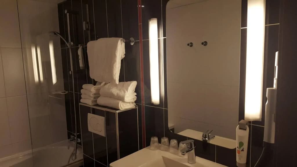 Accueil Hotel Paris Pigalle Montmartre - photo 8
