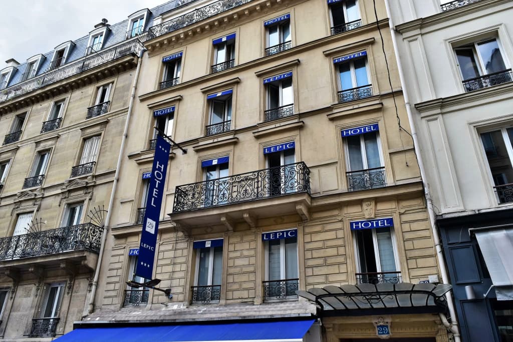 Hotel 29 Lepic - photo 1