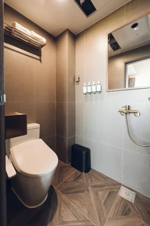 Monthliv Gwangjang Market Hotel Stay - photo 29