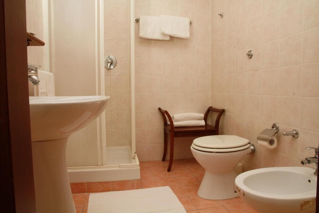 Gaudí Guesthouse - photo 13