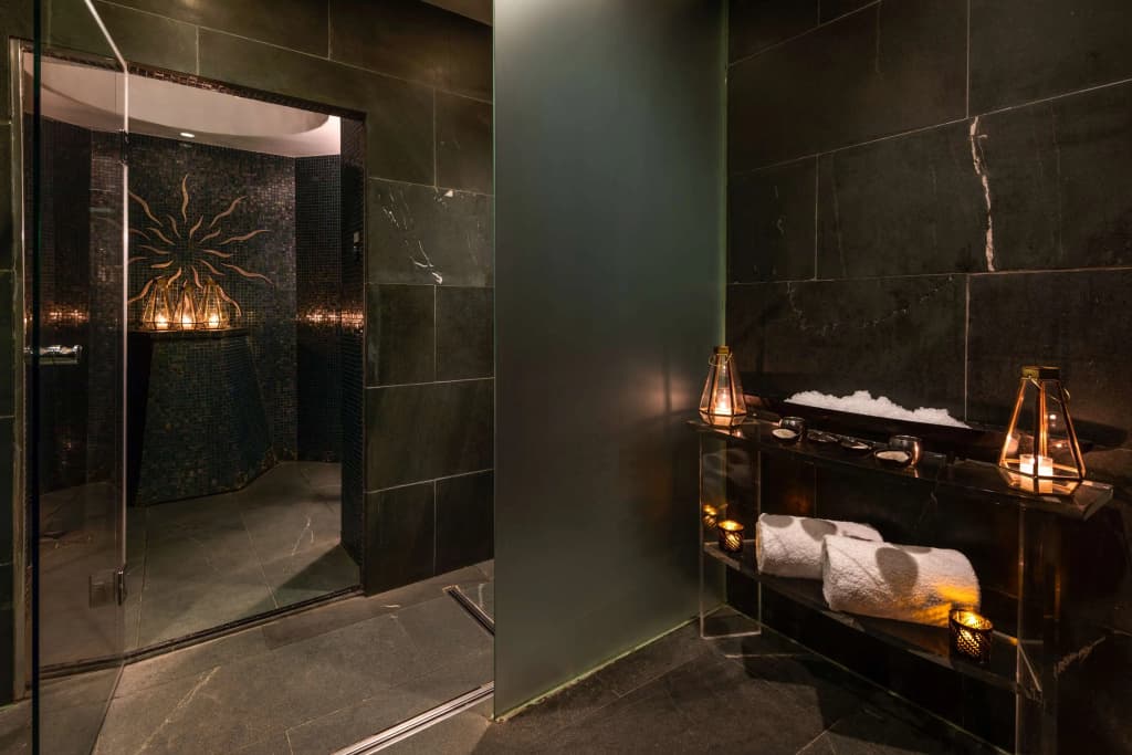 The May Fair, A Radisson Collection Hotel, Mayfair London - photo 4