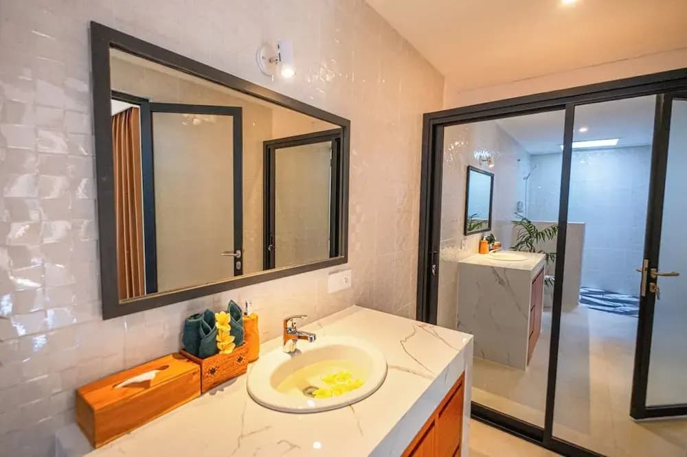 Crystal Flow Guest House & Apartment Canggu - photo 9