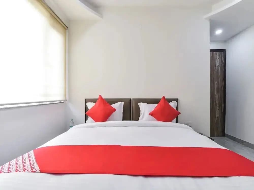 Hotel Prince Plaza By OYO Rooms - photo 4