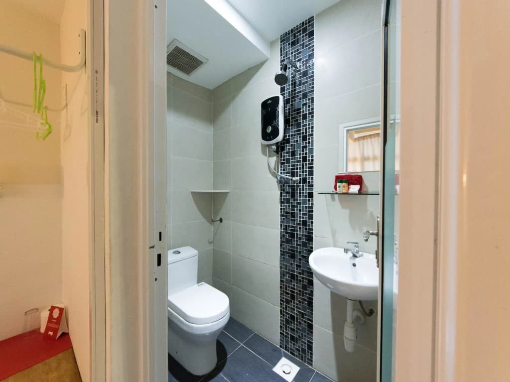 OYO 157 Norbu Hotel - photo 8