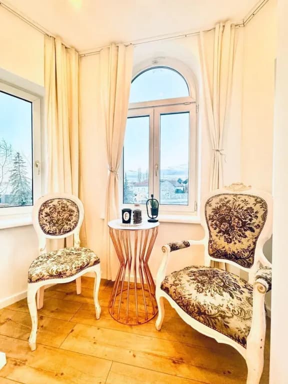 Spacious 3BR Near Kaufpark Alterlaa - photo 39