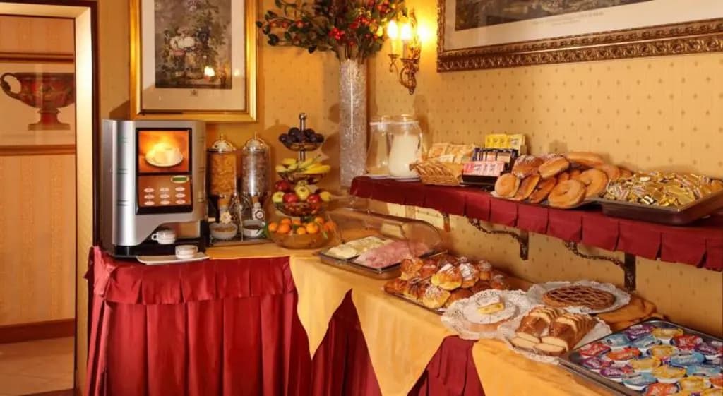 Serena Hotel - photo 11